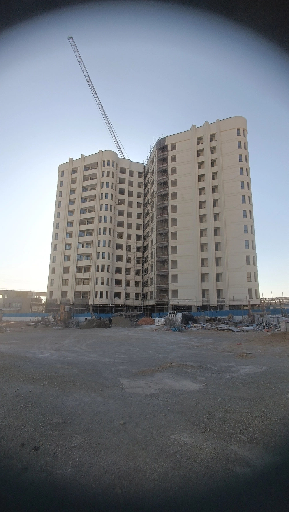 4_6041603372841177939