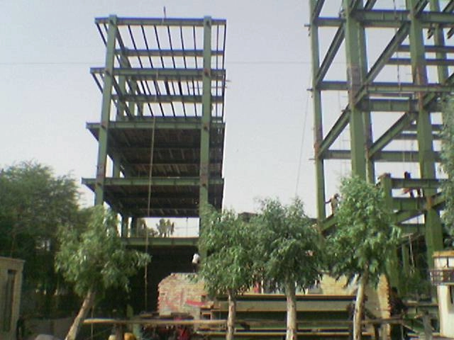 ساختمان سرپرست بیمه ایران شعبه اهواز-اداره ساختمان بیمه ایران