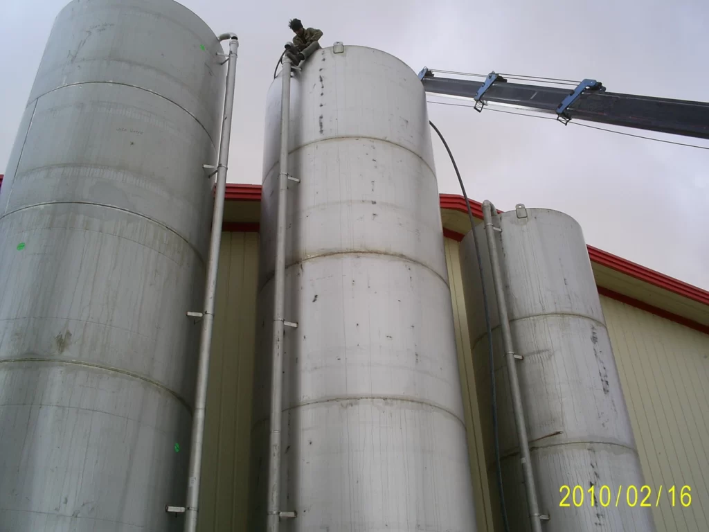 مخازن آب گرم و سرد شرکت کیلوس